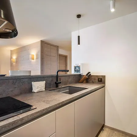 Familial Avec Terrasse Et Wifi, Proche Des Pistes De Le Praz - Fr-1-568-61 Appartement